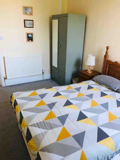 Apartment Scoresby's - 2-bedroom With Parking
